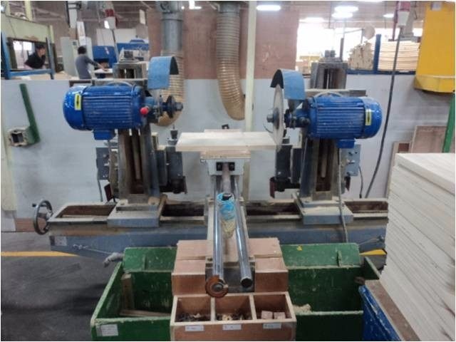 現代木制家具生產工廠現場機械設備圖片,看看你認識哪幾種?