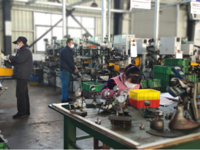 黃山黟縣:規(guī)上工業(yè)企業(yè)全部復(fù)工復(fù)產(chǎn)